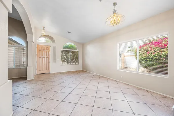 $2,400 | 20717 North 59th Drive, Glendale, AZ 85308