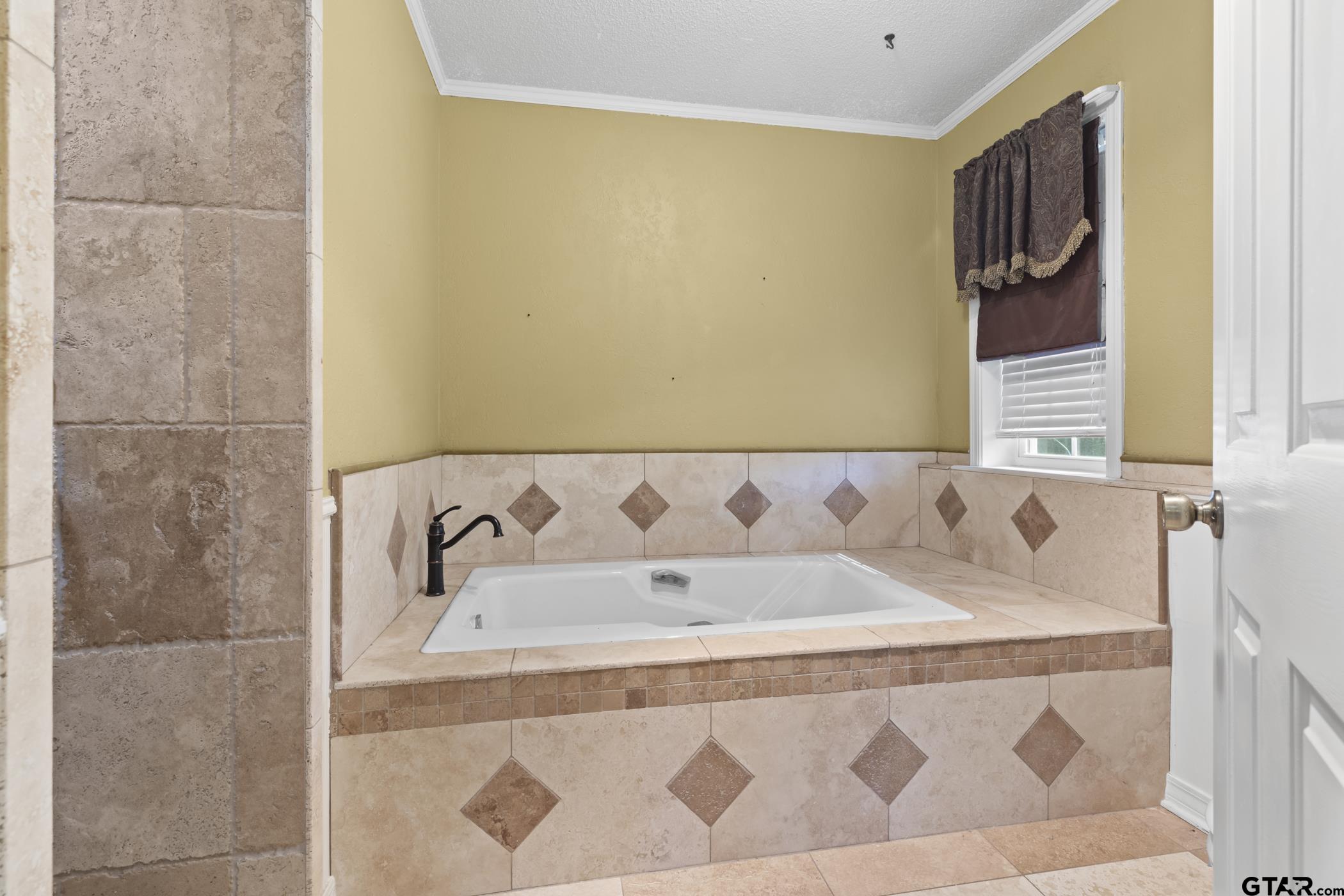 2090 Fort Drive Longview, TX 75604 - Photo 20 of 33