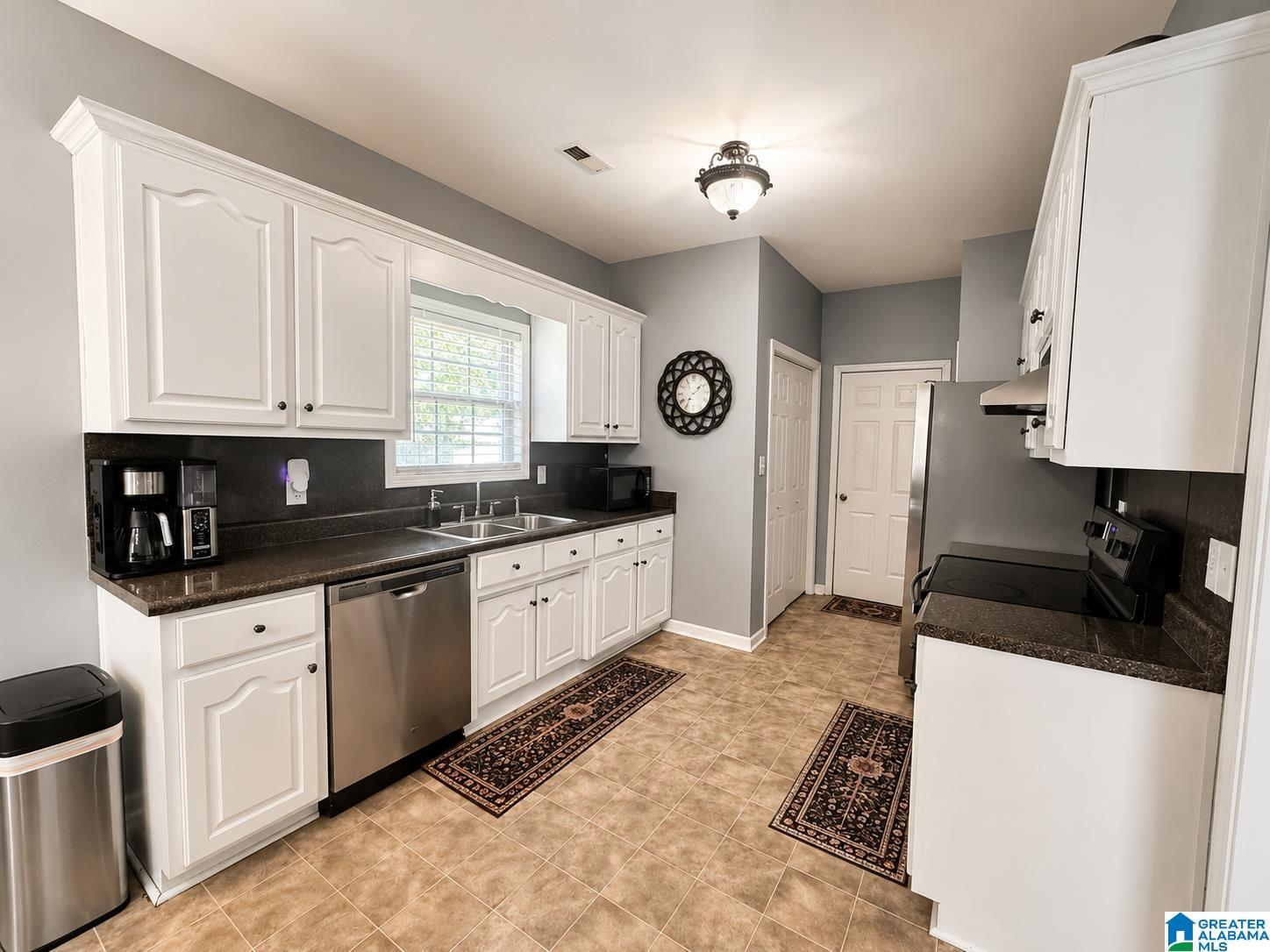 1740 Levine Road Odenville, AL 35120 - Photo 9 of 20 Gallery Image 9