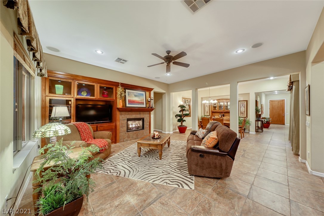 9 Holston Hills Road Henderson, NV 89052 - Photo 6 of 50