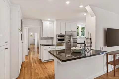 $2,998,000 | 15827 Linda Avenue, Los Gatos, CA 95032
