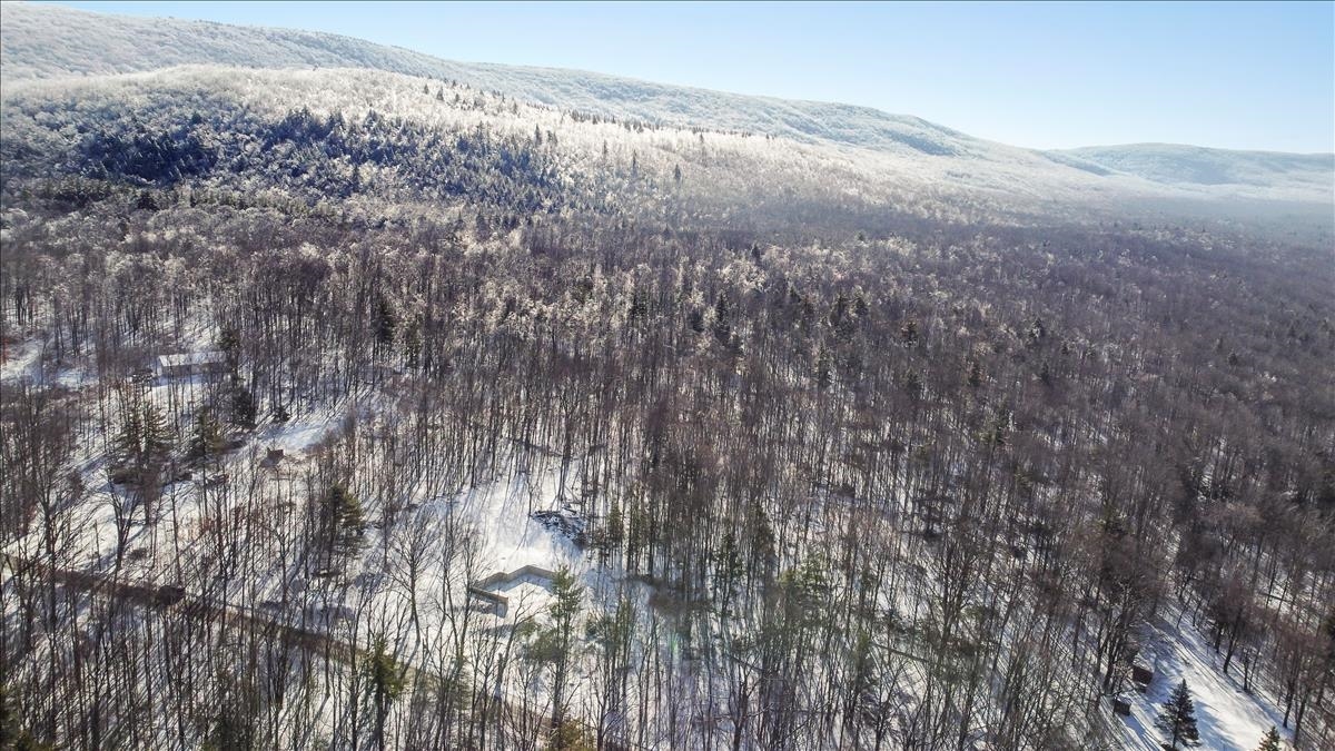 1213 Gore Road Bennington, VT 05201 - Photo 24 of 35