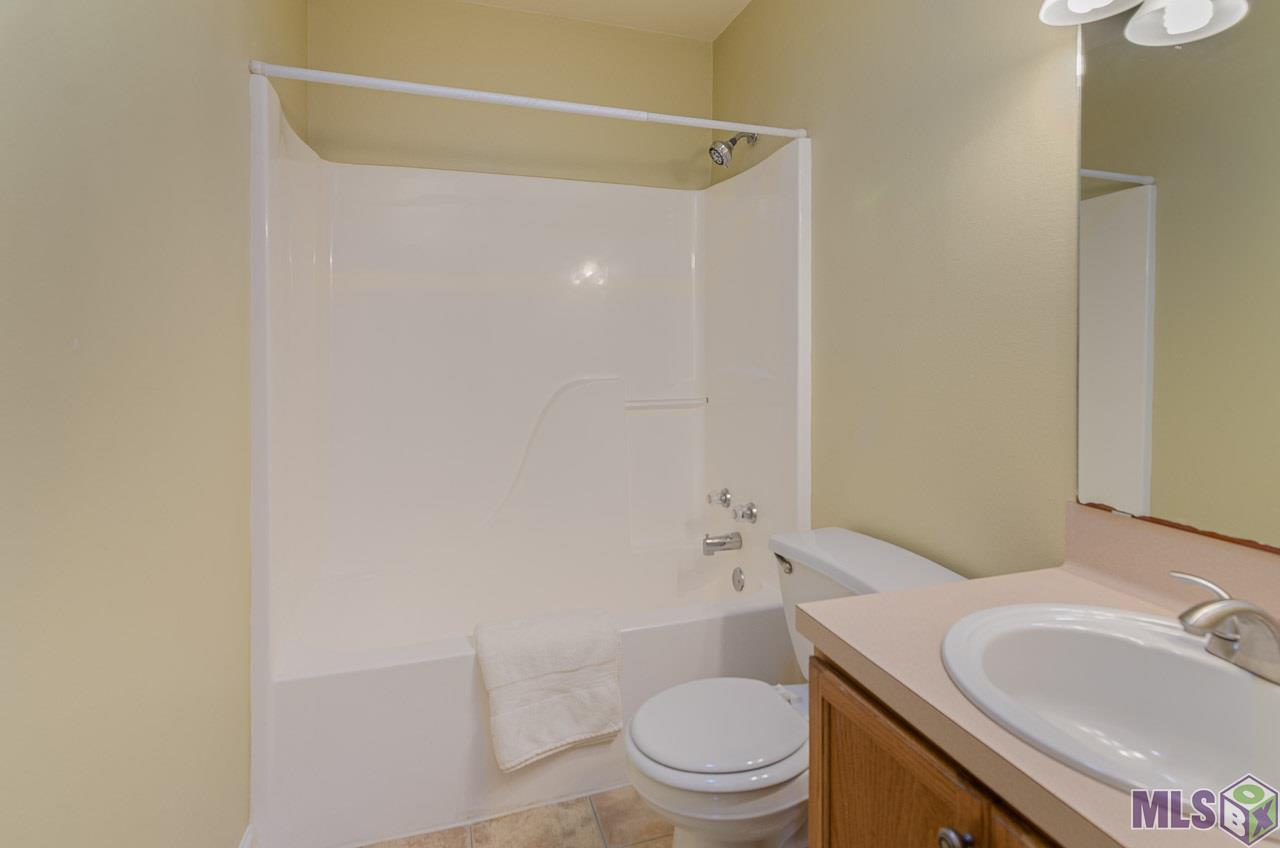 17068 Fox Ridge Drive Prairieville, LA 70769 - Photo 14 of 17 Gallery Image 14