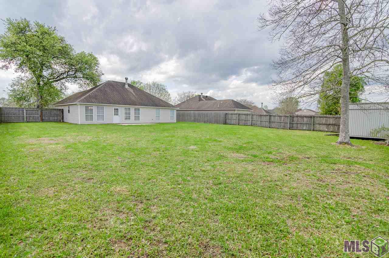 17068 Fox Ridge Drive Prairieville, LA 70769 - Photo 15 of 17 Gallery Image 15