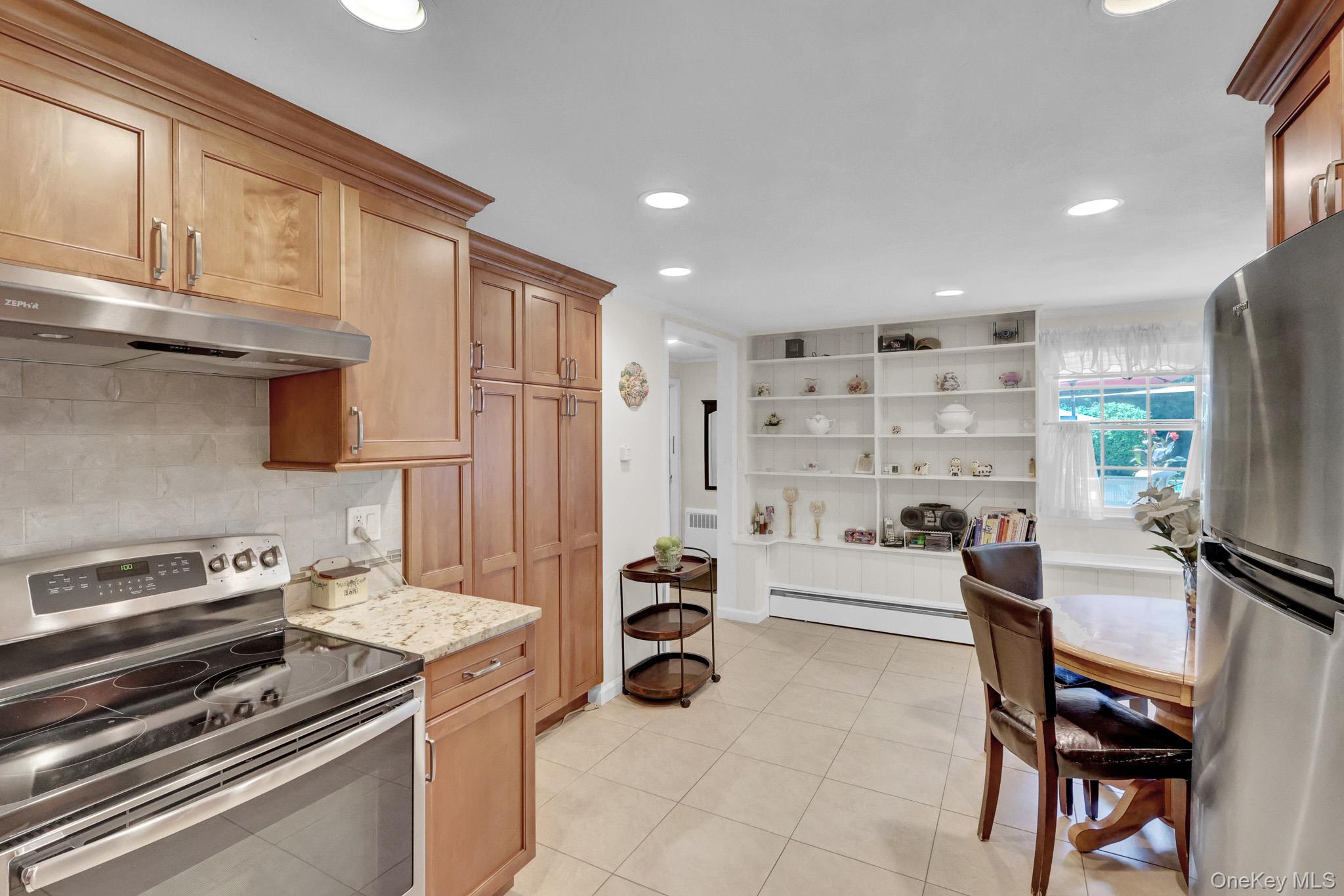 121 Old Field Road Huntington, NY 11743 - Photo 27 of 38 Another view