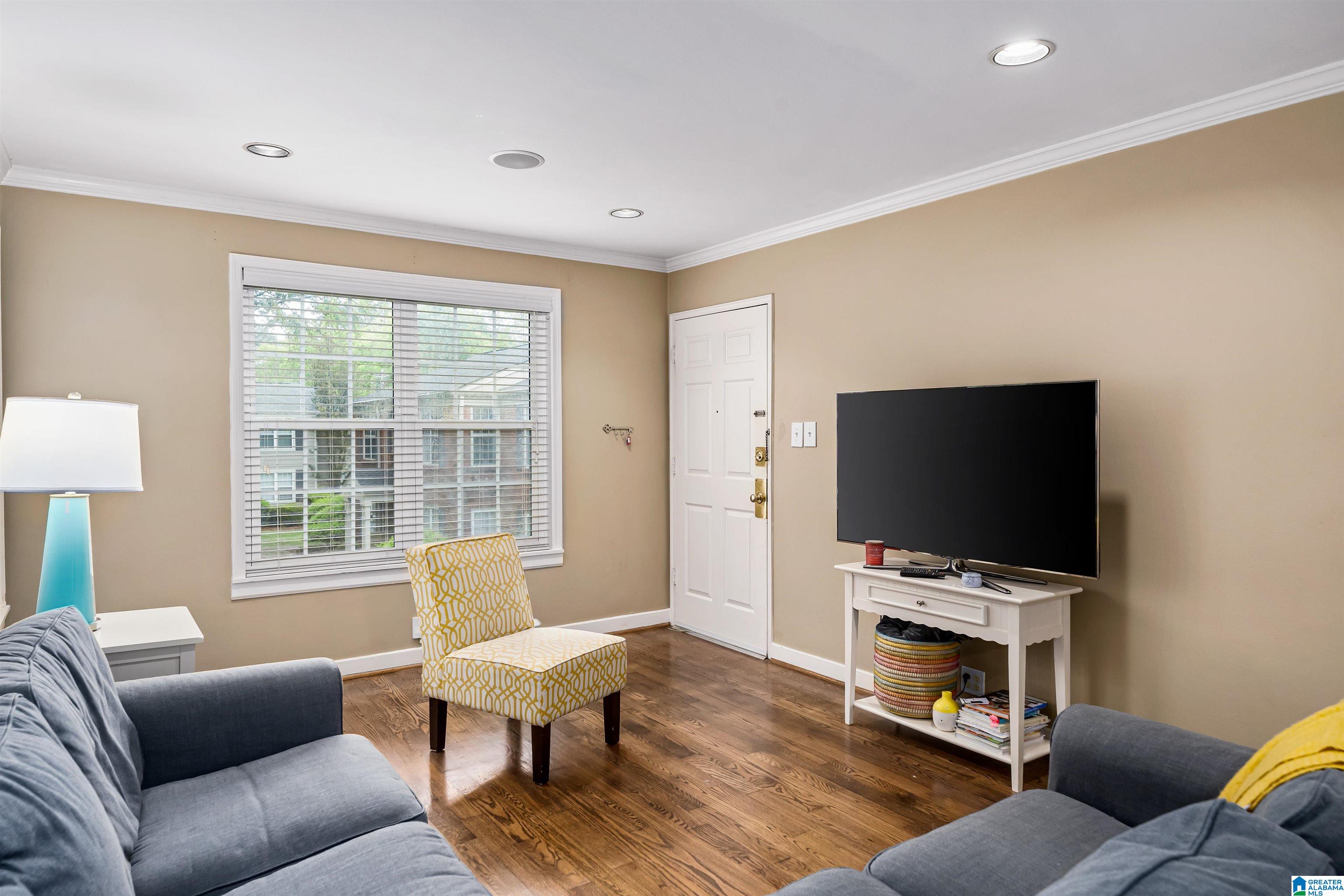 105 Fox Hall Road, Unit D Birmingham, AL 35213 - Photo 7 of 19