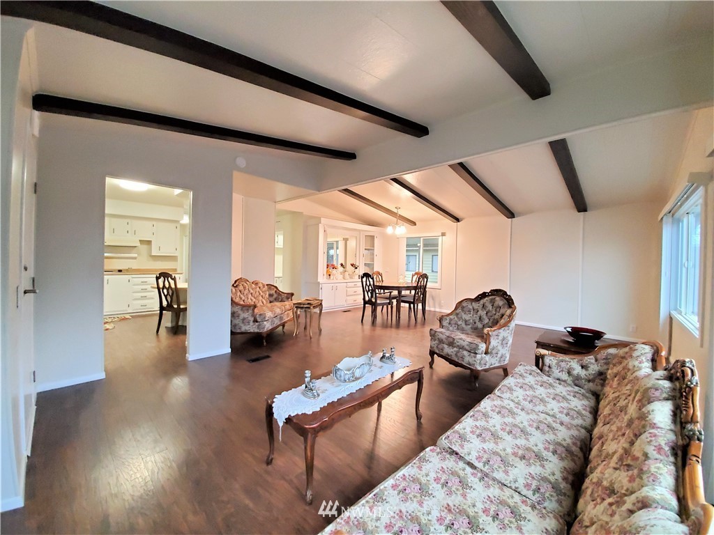 201 Union Avenue Southeast, Unit 239 Renton, WA 98059 - Photo 12 of 36