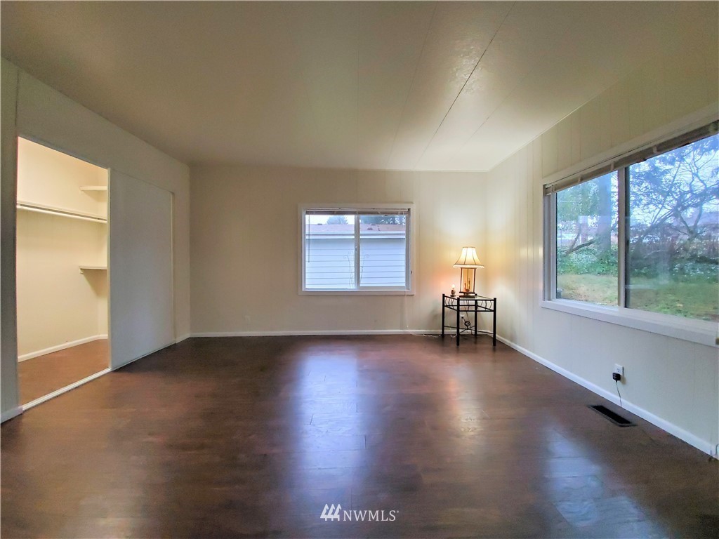 201 Union Avenue Southeast, Unit 239 Renton, WA 98059 - Photo 14 of 36