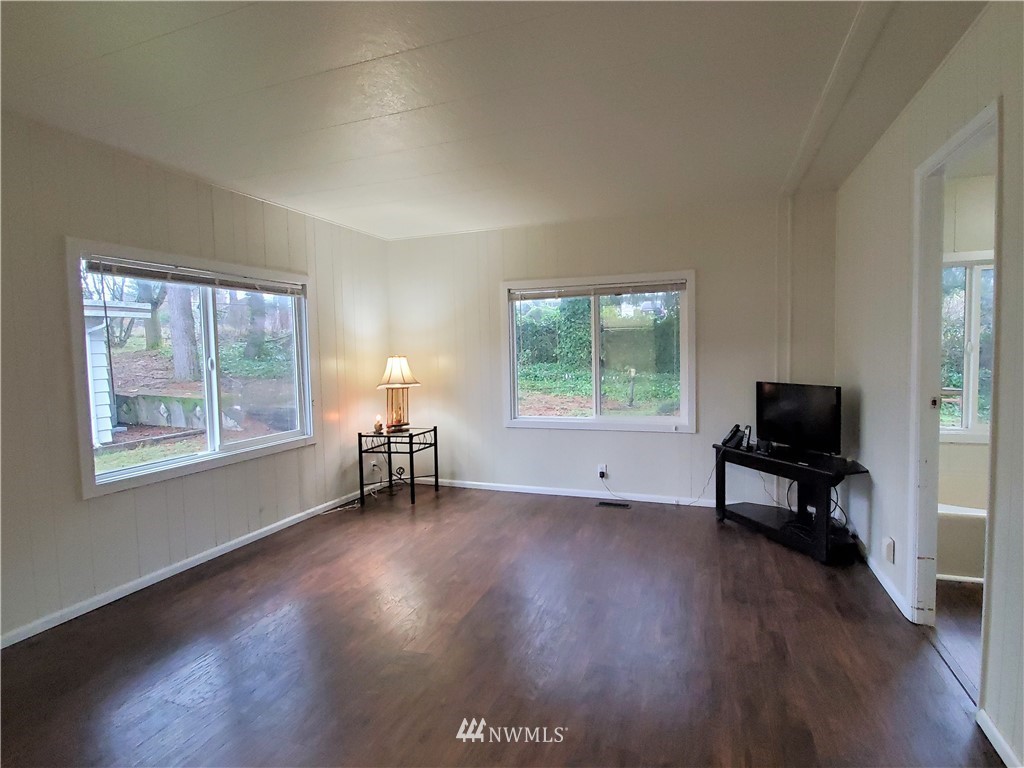 201 Union Avenue Southeast, Unit 239 Renton, WA 98059 - Photo 15 of 36