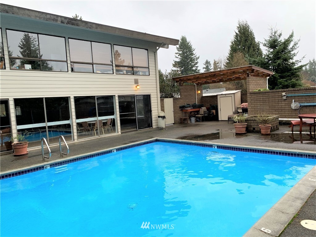 201 Union Avenue Southeast, Unit 239 Renton, WA 98059 - Photo 33 of 36