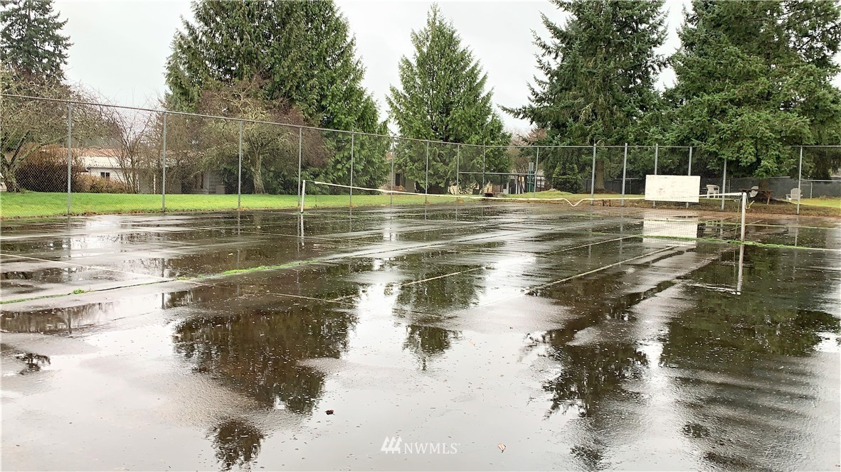 201 Union Avenue Southeast, Unit 239 Renton, WA 98059 - Photo 35 of 36