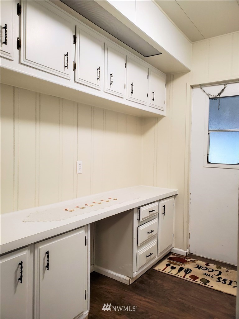 201 Union Avenue Southeast, Unit 239 Renton, WA 98059 - Photo 7 of 36