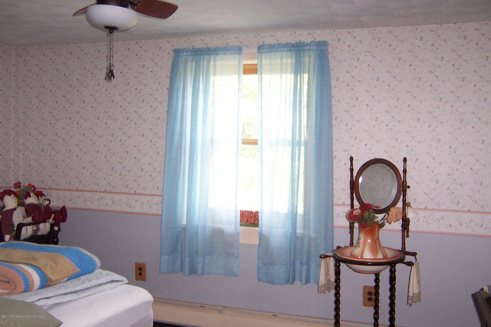 4477 State Rte 2023 Union Dale, PA 18470 - Photo 25 of 28 a living room with furniture