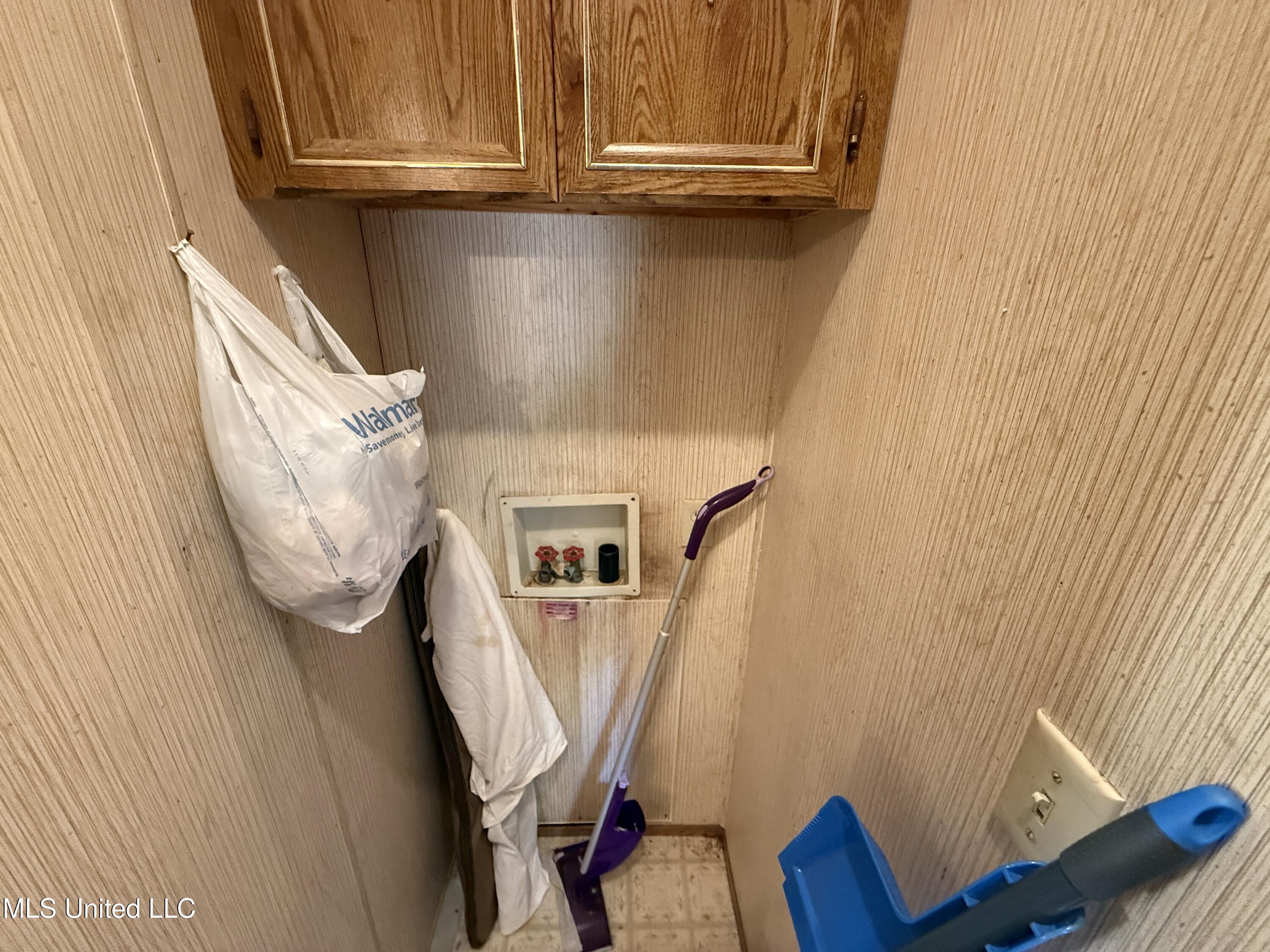 9007 Orange Lake Road Moss Point, MS 39562 - Photo 12 of 18 IMG_6740