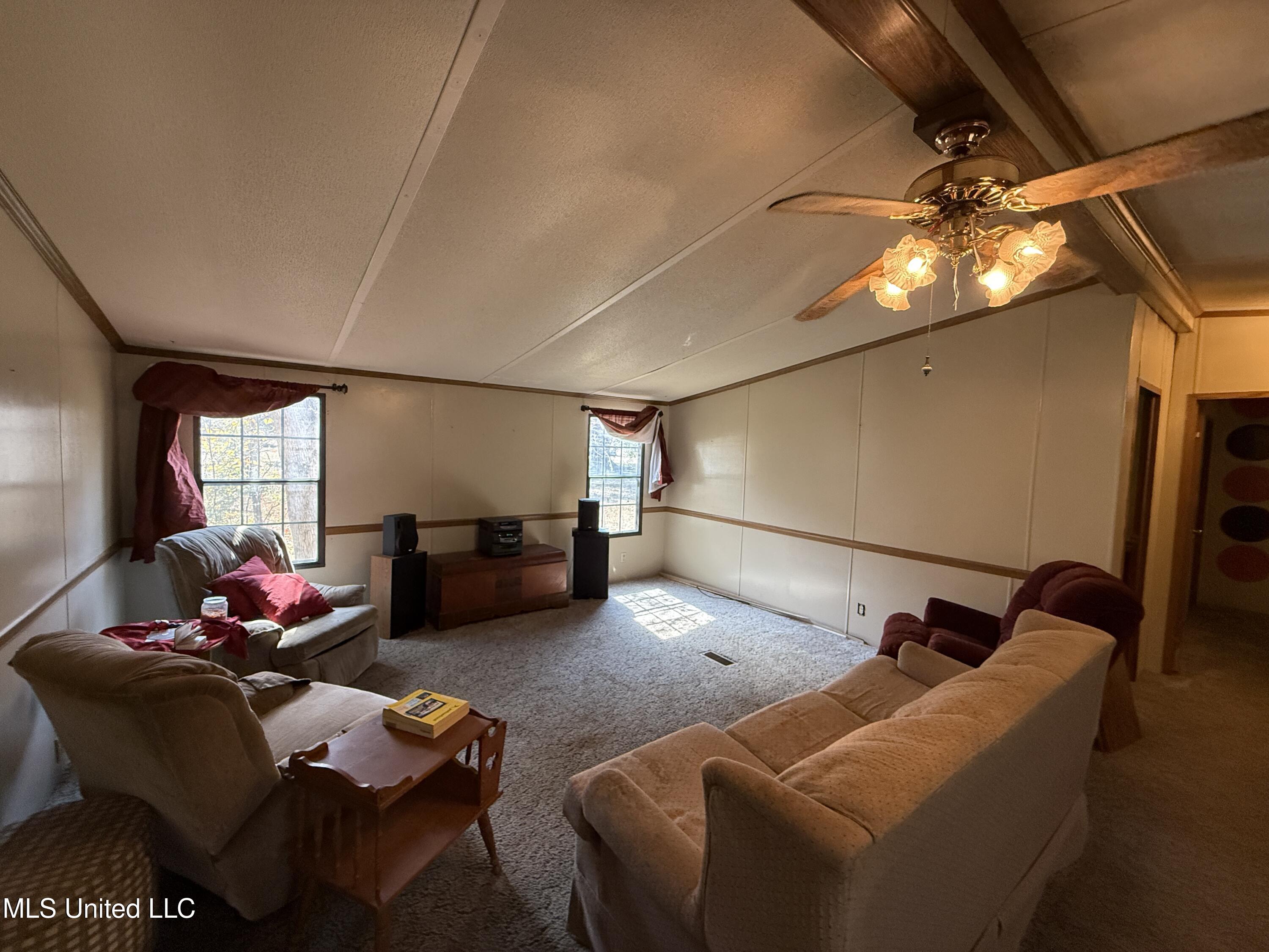 9007 Orange Lake Road Moss Point, MS 39562 - Photo 6 of 18 IMG_6728