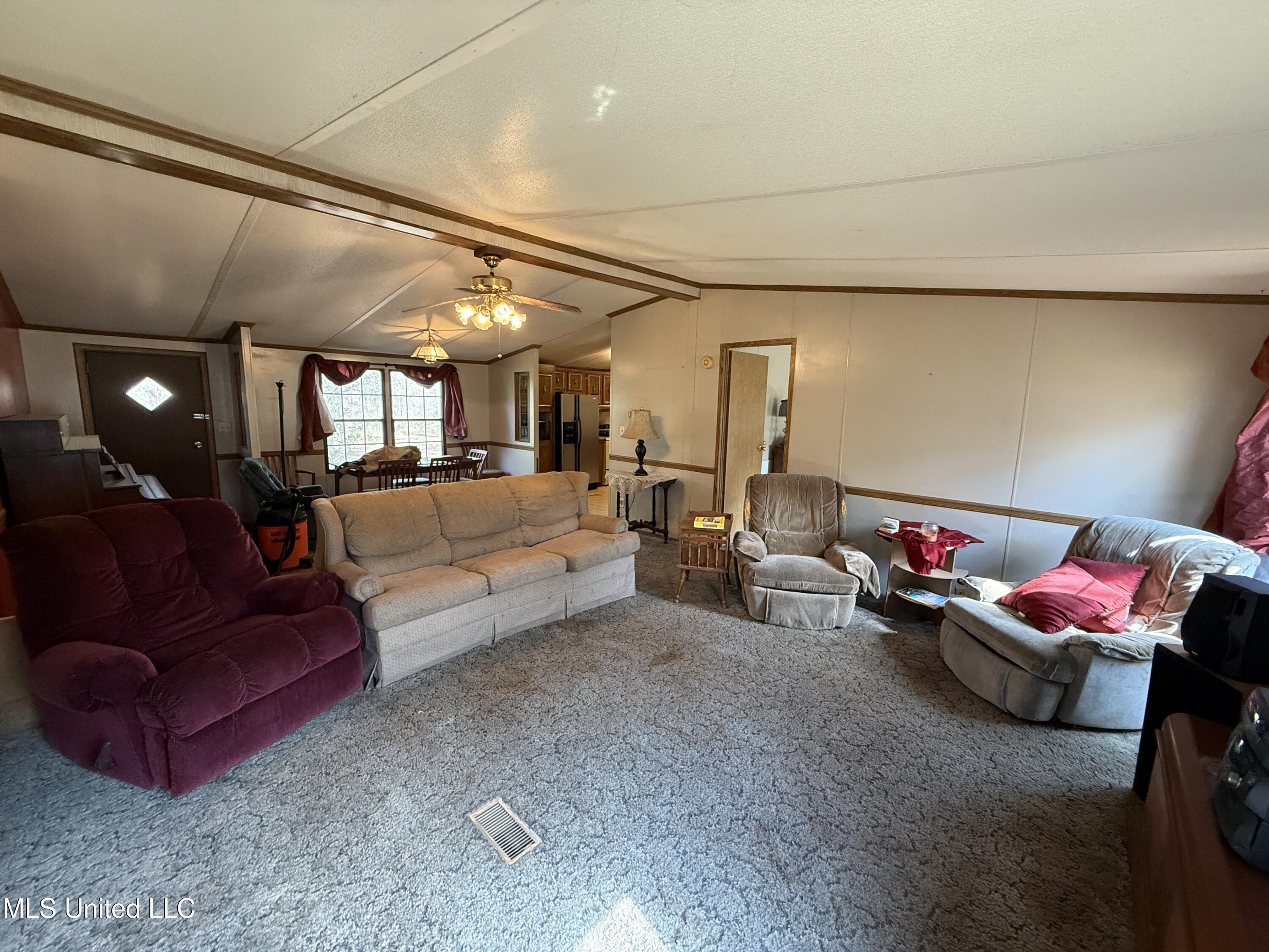 9007 Orange Lake Road Moss Point, MS 39562 - Photo 8 of 18 IMG_6729