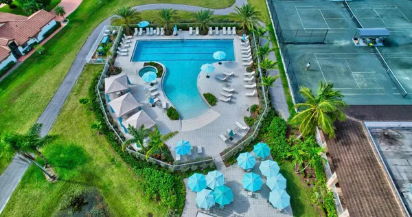 $1,945 | 4070 Tivoli Court, Unit 307, Lake Worth, FL 33467