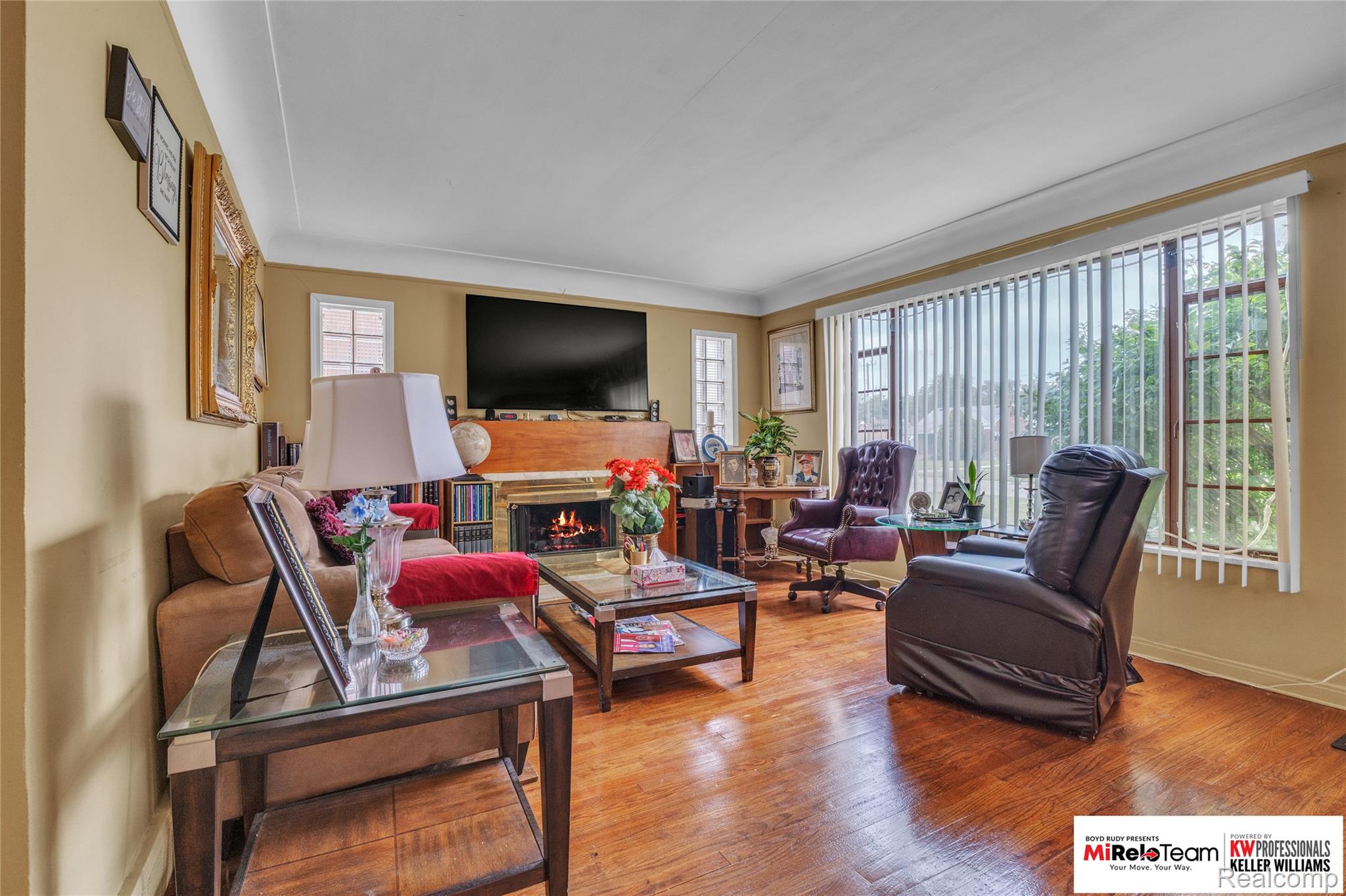 17585 Whitcomb Detroit, MI 48235 - Photo 6 of 27 whitcomb-08.jpg