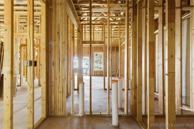 $1,350,000 | 13 Kingsman Drive, Camdenton, MO 65020