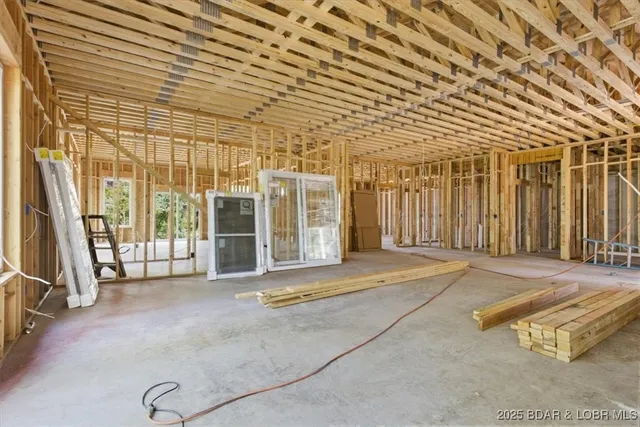 $1,350,000 | 13 Kingsman Drive, Camdenton, MO 65020