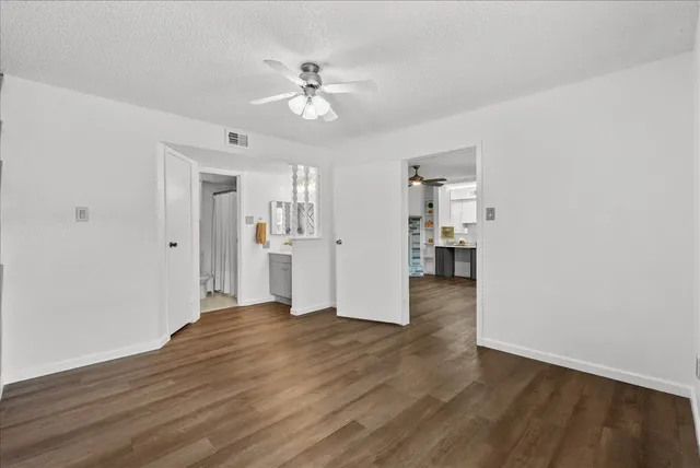 $120,000 | 1500 Bay Area, Unit 339, Houston, TX 77058