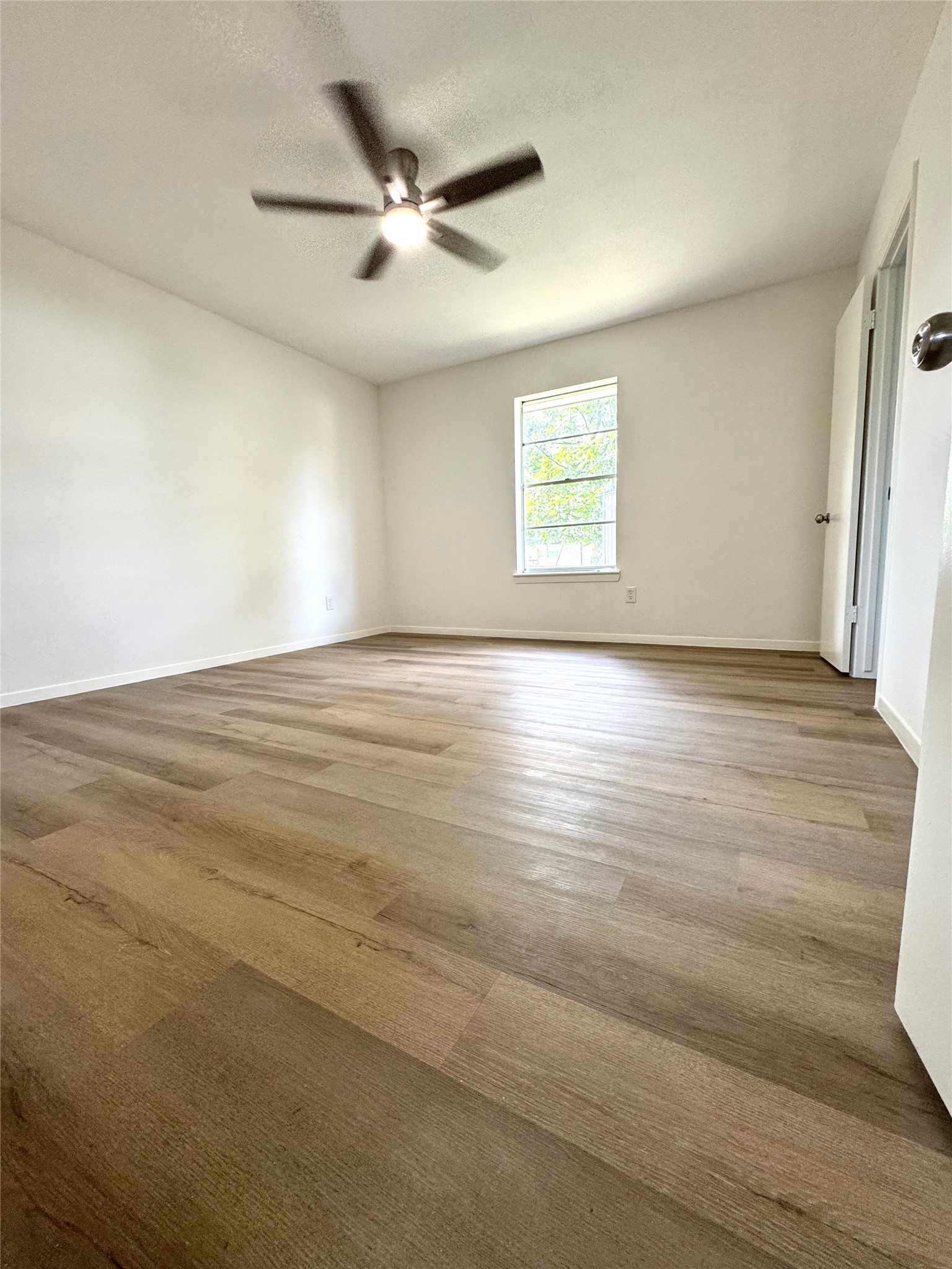 2126 Ripple Creek Drive Rosenberg, TX 77471 - Photo 4 of 8 Gallery Image 4