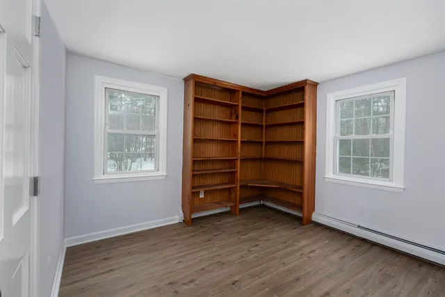 $525,000 | 110 Main Street, Sandown, NH 03873