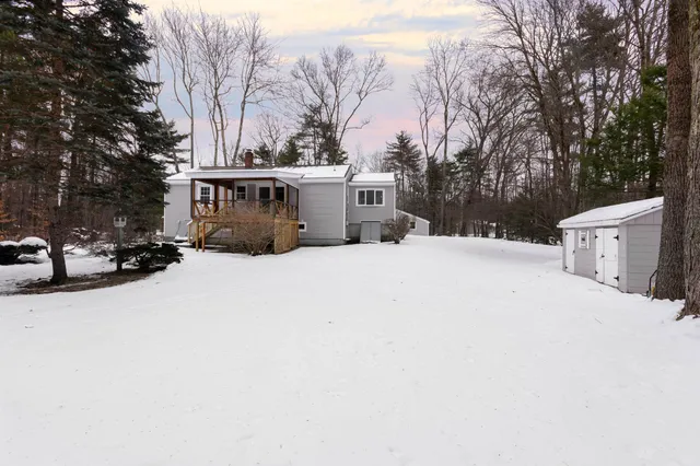 $525,000 | 110 Main Street, Sandown, NH 03873