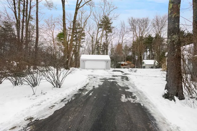 $525,000 | 110 Main Street, Sandown, NH 03873