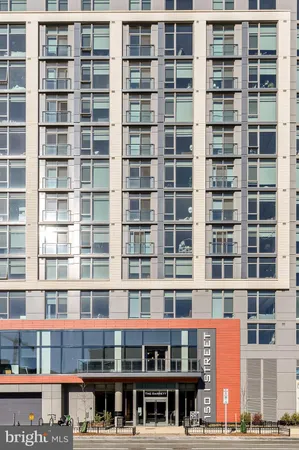 a building with a lot of windows