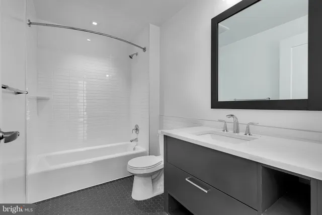 a view of walk in closet