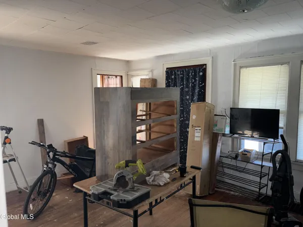 $299,000 | Undisclosed Address, Scotia, NY 12302