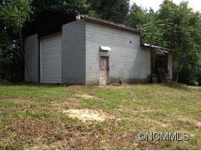 1744 Deep Gap Road Flat Rock, NC 28731 - Photo 14 of 24 Gallery Image 14