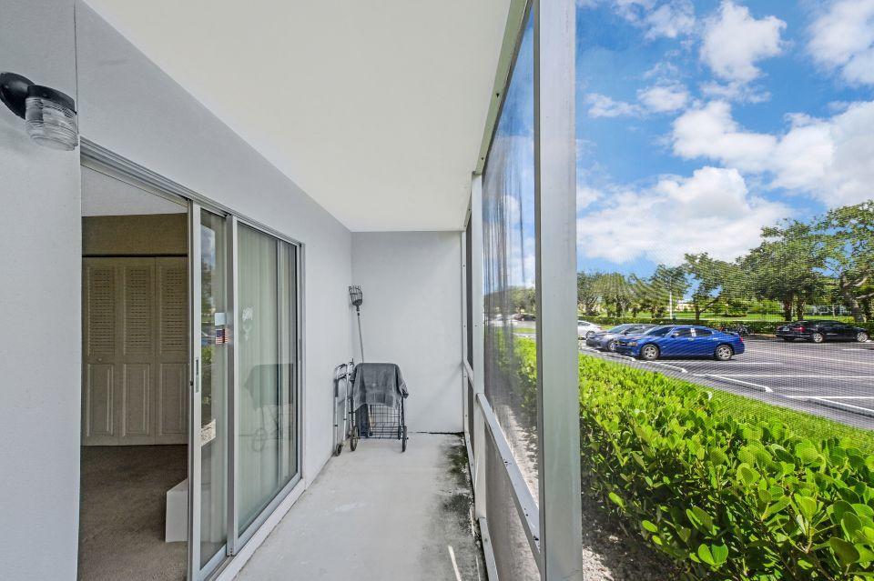 9 Mansfield A Boca Raton, FL 33434 - Photo 17 of 22 Rear 04