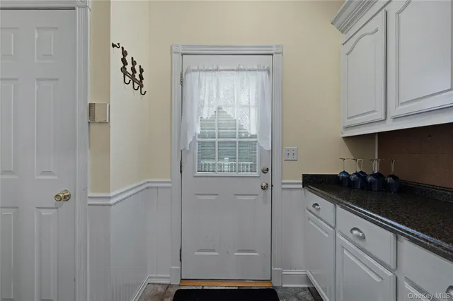 $1,200,000 | 48 Windcrest Drive, Manorville, NY 11949