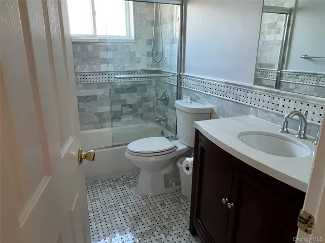 $1,200,000 | 48 Windcrest Drive, Manorville, NY 11949