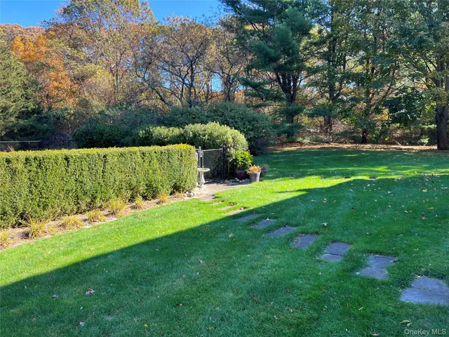 $1,200,000 | 48 Windcrest Drive, Manorville, NY 11949