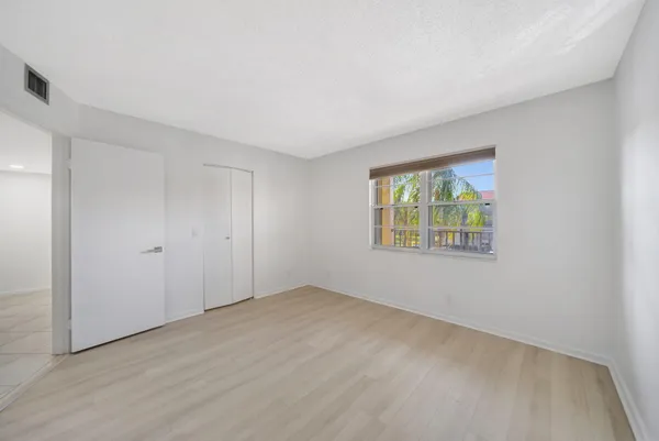 $2,300 | 13001 Southwest 15th Court, Unit 312T, Pembroke Pines, FL 33027