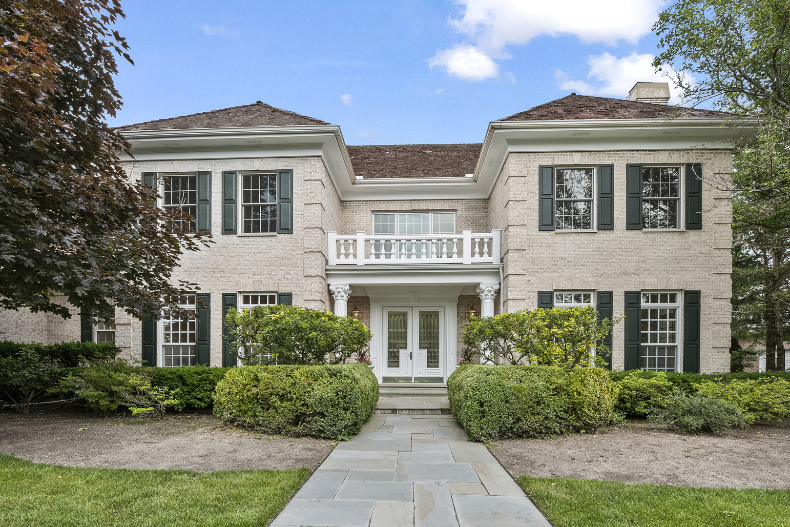351 Wallace Road Lake Forest, IL 60045 - Photo 33 of 35 front view of house with a yard