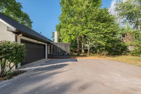 $399,900 | 2424 Laurel Hill Court, Murfreesboro, TN 37129