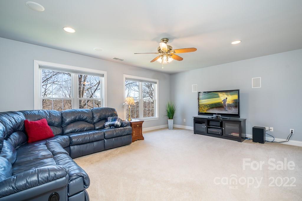 12130 Willingdon Road Huntersville, NC 28078 - Photo 24 of 34 Gallery Image 24