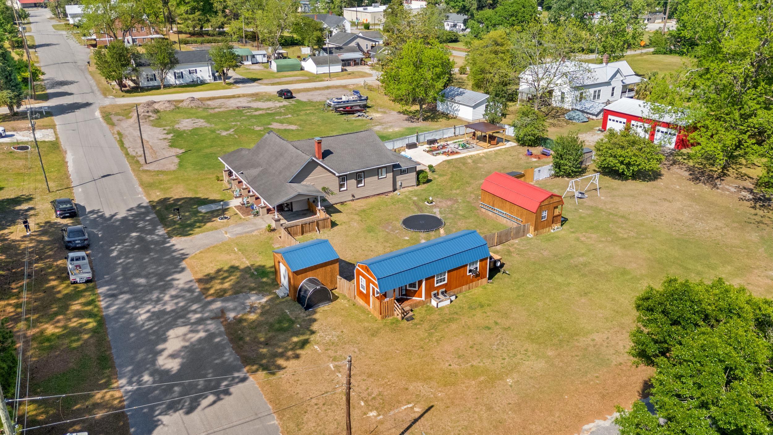 209 South Walnut Street Lake View, SC 29563 - Photo 37 of 40