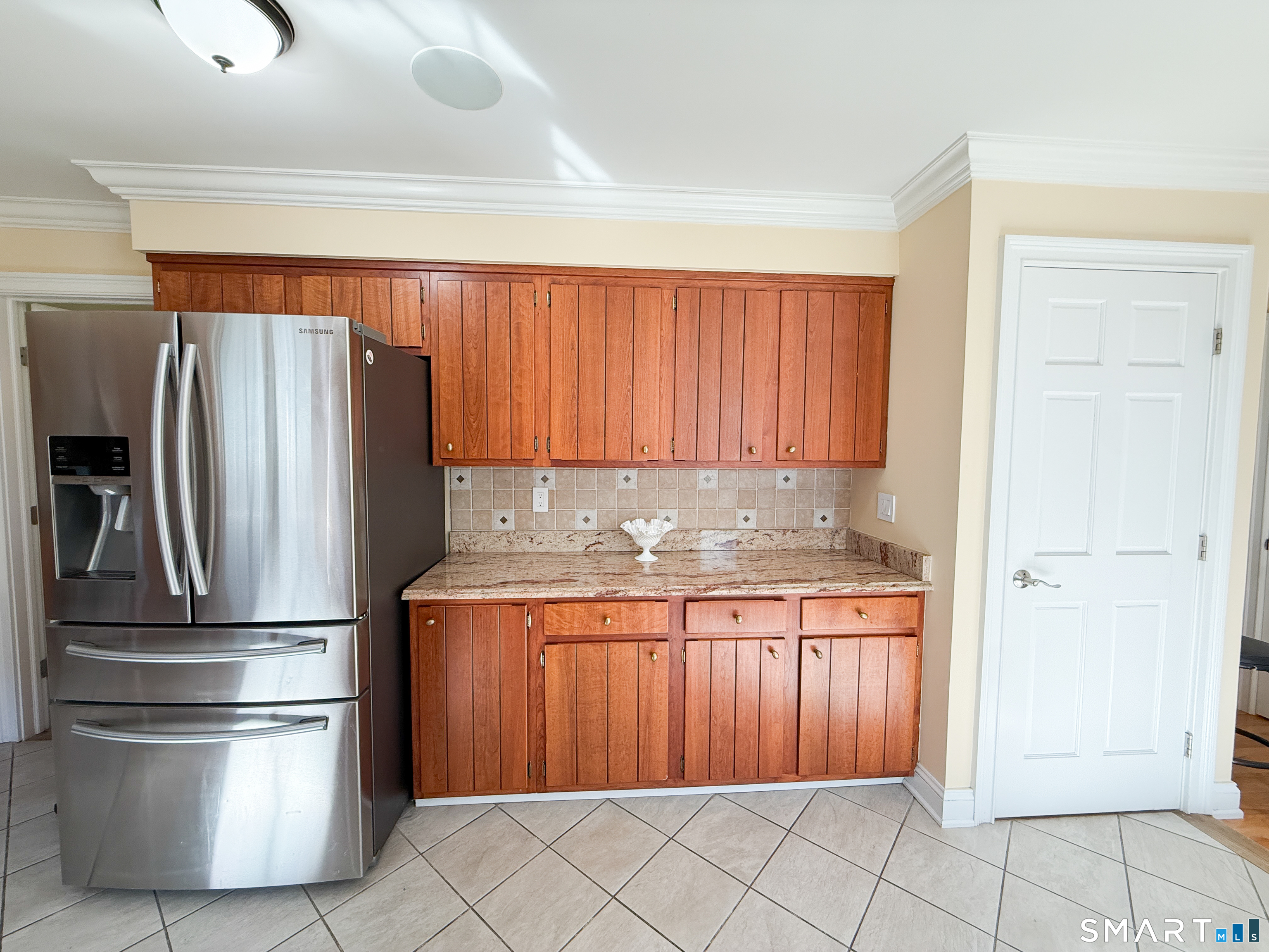 14 East Gate Road Danbury, CT 06811 - Photo 5 of 25