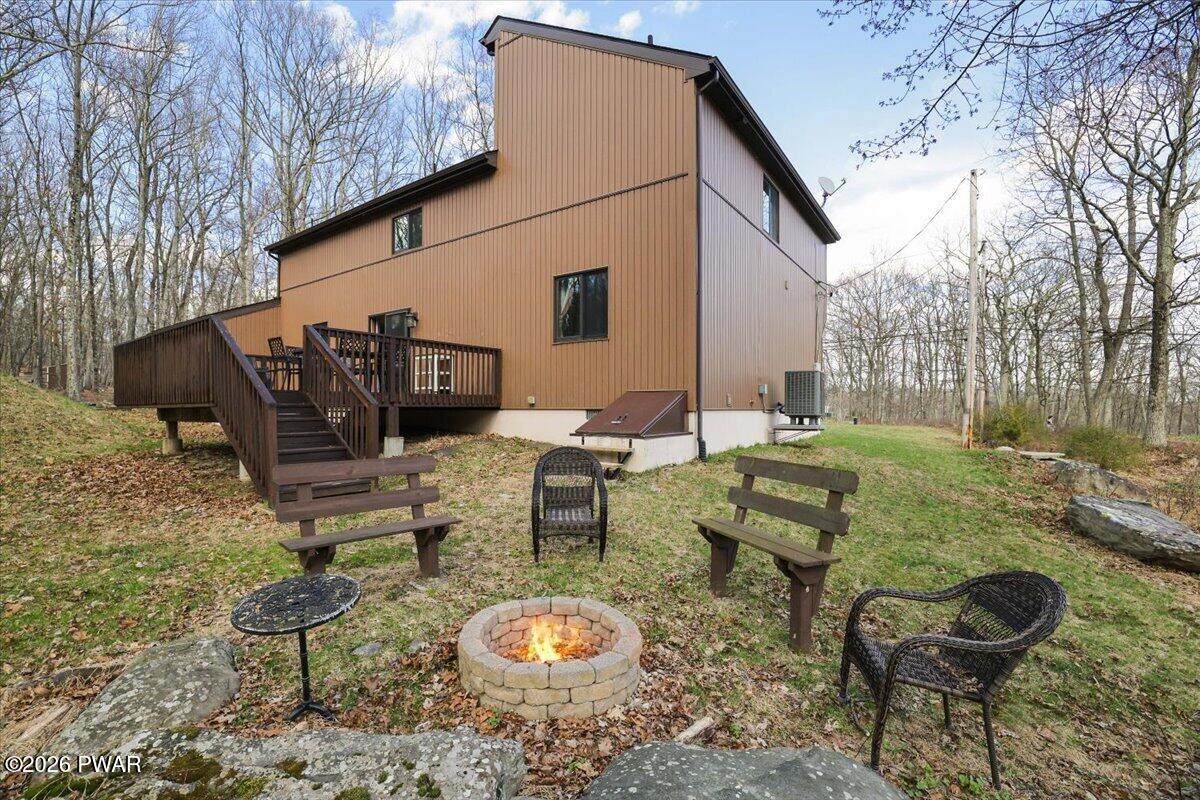 297 Gold Finch Road Bushkill, PA 18324 - Photo 40 of 46