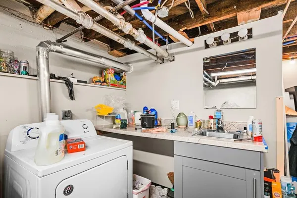 $250,000 | 902 North 11th Avenue East, Duluth, MN 55805