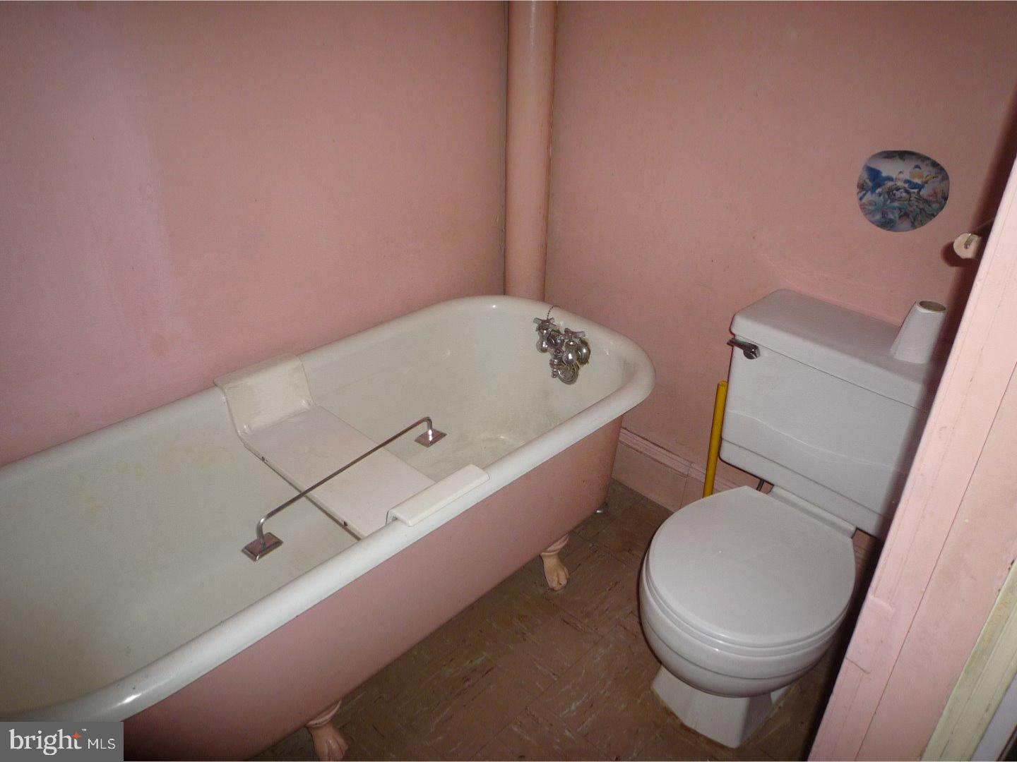 810 Church Street Reading, PA 19601 - Photo 10 of 12 Gallery Image 10