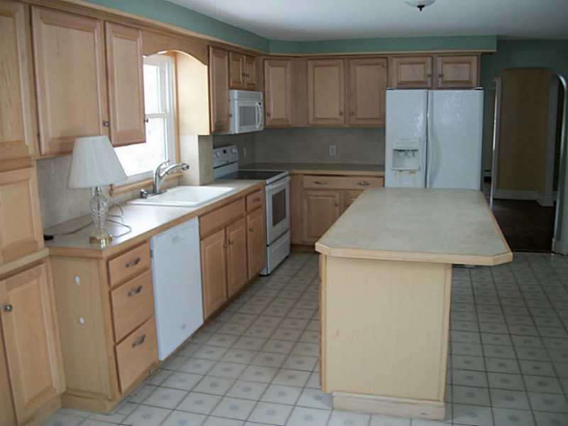 2180 Diamond Hill Road Cumberland, RI 02864 - Photo 5 of 20 Kitchen.