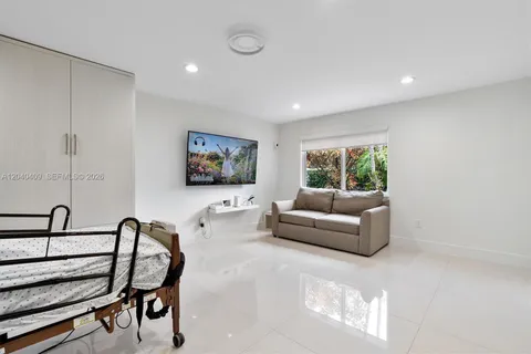 $1,230,000 | 2517 Southwest 148th Court, Miami, FL 33185