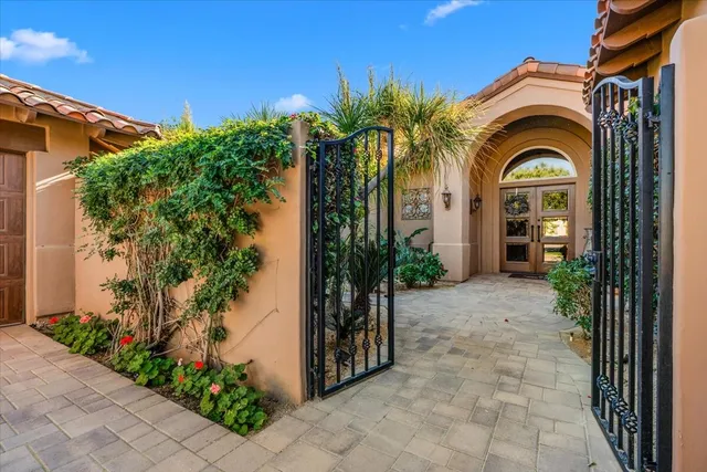 $2,500,000 | 48130 Paso Tiempo Lane, La Quinta, CA 92253