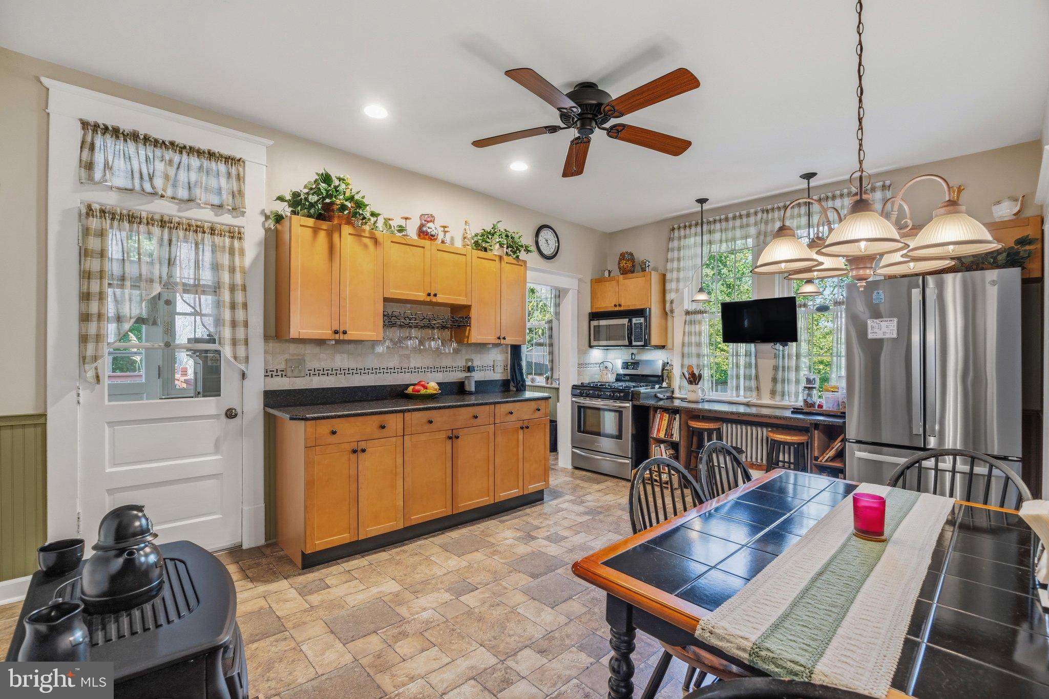 522 Old Hammonds Ferry Road Linthicum Heights, MD 21090 - Photo 11 of 109 Charming kitchen with warm wooden accents.